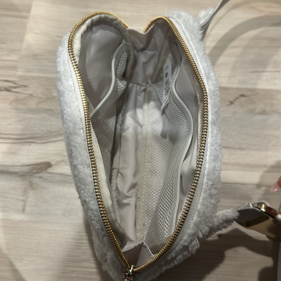 Lululemon Fleece Fanny Pack - Picture 2 of 2
